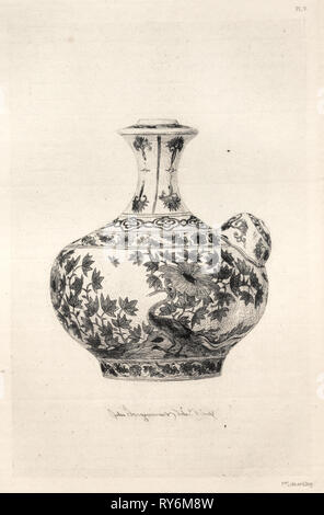 Réservez par Albert Jacquemart : Histoire de l'Art de la céramique : étude descriptive et philosophiques de la céramique de tous les âges et toutes les nations : la Perse : Soft- Porcelaine Gargoulette, décorée avec le Simorg (Planche VI), 1877. Jules Jacquemart (Français, 1837-1880). Fiche technique : eau-forte, 25,5 x 18 cm (10 1/16 x 7 1/16 in.) : platemark ; 19 x 13 cm (7 1/2 x 5 1/8 in Banque D'Images