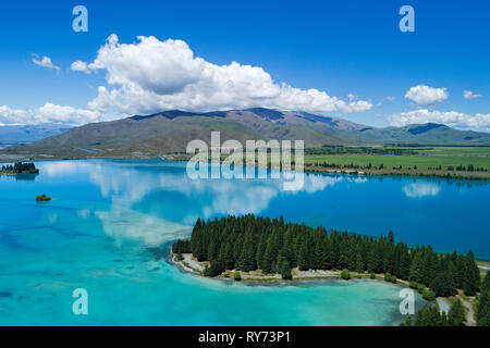 Lac Ruataniwha et plage de Benmore, Mackenzie Country, île du Sud, Nouvelle-Zélande - vue aérienne Banque D'Images