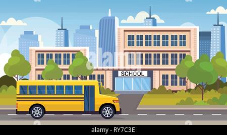 Bus jaune sur route en face de l'école extérieur du bâtiment retour à l'école élèves transport concept cityscape background plate horizontale Illustration de Vecteur