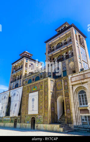 Téhéran Golestan Palace Shams ol Emareh Édifice de la construction de deux tours de Sun Banque D'Images