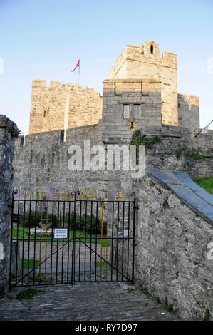 Le 12ème/13ème siècle bâti médiéval château Rushen dans le centre de Castletown sur la côte sud de l'île de Man, la Grande-Bretagne. Il est maintenant utilisé comme un e Banque D'Images