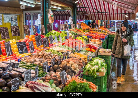 Naschmarkt vienne Linke Wienzeile open air fruits & légumes marché. L'Autriche. Banque D'Images