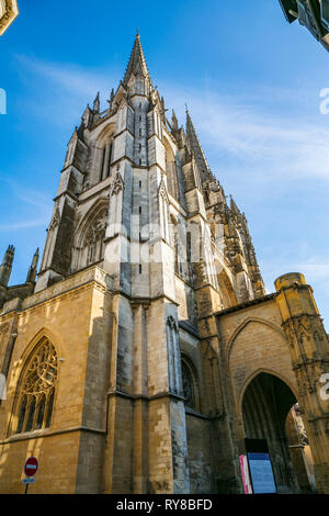 Cathédrale, de style gothique. La ville de Bayonne. Bayona. Baiona. Département des Pyrénées Atlantique. Région Aquitaine. Labort (Labourd). Pays Basque . France Banque D'Images