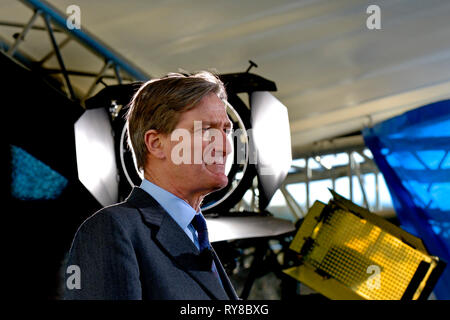 Dominic Grieve MP (Conservateur : Beaconsfield) ancien général Attourney, interviewé sur College Green, Westminster, 11 mars 2019 Banque D'Images