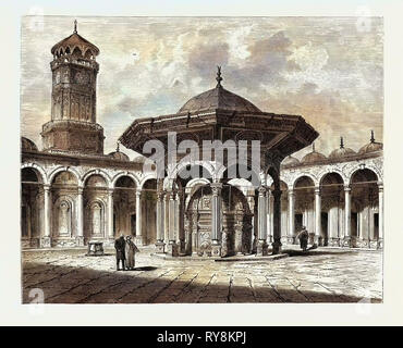 Cour DE LA MOSQUÉE DE MOHAMMED ALI DANS LA CITADELLE. L'Égypte, gravure 1879 Banque D'Images