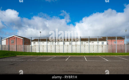 Vue extérieure de l'habitat & YOI Cornton Vale prison dans Stirling, Scotland, UK Banque D'Images