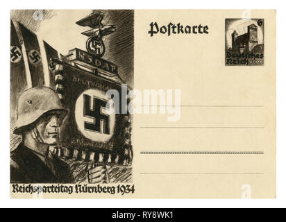 Carte postale historique allemand : le 6e congrès du NSDAP à Nuremberg en 1934, SS-étendard dans un casque d'acier. L'Allemagne, Troisième Reich Banque D'Images