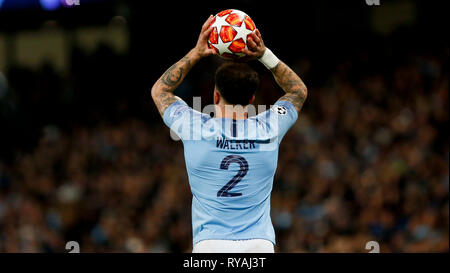 Manchester, Belgica. Mar 12, 2019. Walker pendant le match entre Manchester City et Schalke 04 s'est tenue au stade Etihad à Manchester, Ma. Le match est le deuxième tour de qualification de l'UEFA Champions League 2018/19 ronde de 16. Crédit : Marco Galvão/FotoArena/Alamy Live News Banque D'Images