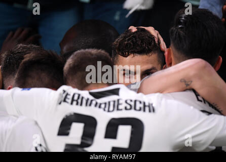 Turin. 12Th Mar, 2018. La Juventus Cristiano Ronaldo célèbre après avoir marqué au cours de l'UEFA Champions League round 16 match retour correspondance entre la Juventus et l'Atletico Madrid à Turin, Italie, Mar.12, 2018. La Juventus a gagné 3-0. Credit : Alberto Lingria/Xinhua/Alamy Live News Banque D'Images