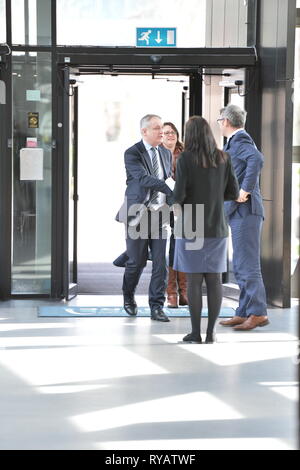 Glasgow, Royaume-Uni. 13 mars 2019. M. Lochhead visible à l'intérieur de la Glasgow Science Centre. Le financement d'Ecosse de quatre centres scientifiques seront annoncés pendant la Semaine de la science britannique. L'Ecosse est la seule partie du Royaume-Uni où les centres de sciences sont pris en charge par une aide annuelle. Crédit : Colin Fisher/Alamy Live News Banque D'Images