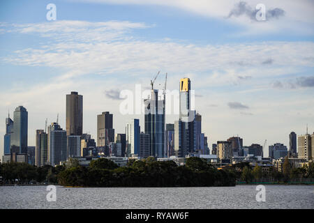 Melbourne, Australie. Mar 13, 2019. Sport Automobile : Championnat du Monde de Formule 1 de la FIA 2019, Grand Prix d'Australie, sur les toits de la ville de Melbourne Crédit : afp/Alamy Live News Banque D'Images