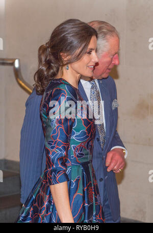 National Gallery, Londres, Royaume-Uni. 13 mars, 2019. Le Prince de Galles, Patron de la National Gallery, avec Sa Majesté la Reine Letizia d'Espagne, assiste à l'ouverture du maître espagnol Sorolla : de la lumière à la National Gallery, Trafalgar Square, Londres. Credit : Malcolm Park/Alamy Live News. Banque D'Images