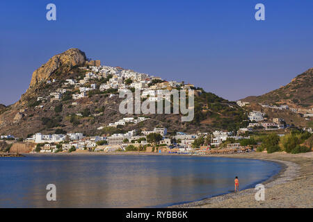 Tôt le matin, une vue panoramique de Chora, le principal établissement et capitale de l'île de Skyros, Sporades en Grèce centrale, complexe, Aegean s Banque D'Images