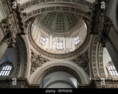 BRESCIA, ITALIE - février 21, 2019 : l'intérieur du Duomo Nuovo (la nouvelle Cathédrale, Cathédrale estiva di Santa Maria Assunta) dans la ville de Brescia, Lombardie Banque D'Images