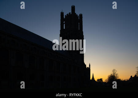 Ely, UK - 23 Février 2019 : la magnifique cathédrale d'Ely Cambridge en Angleterre au Royaume-Uni. Fondée en l'an 673annonce qu'un monastère par Etheldreda, un saxo Banque D'Images