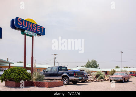 La route 66 en direction ouest à partir de Santa Rosa, Nouveau Mexique à Winslow, Arizona. Banque D'Images