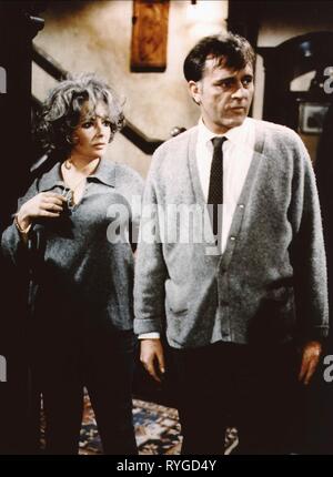 ELIZABETH TAYLOR, RICHARD BURTON, QUI A PEUR DE VIRGINIA WOOLF ?, 1966 Banque D'Images