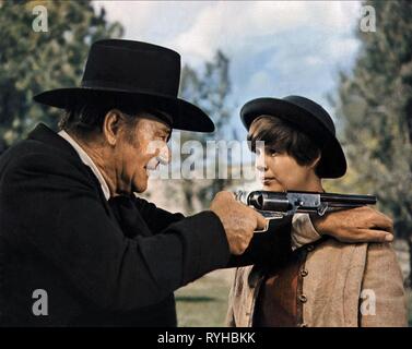 JOHN WAYNE, KIM DARBY, TRUE GRIT, 1969 Banque D'Images