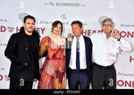Matt Dillon, Emily Mortimer, Til Schweiger et Eric Roberts assistant à la tête pleine de 'Honey' première européenne au Zoo Palast le 12 mars 2019 à Berlin, Allemagne. Banque D'Images