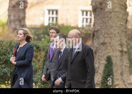 Londres, Royaume-Uni. 14Th Mar 2019. L'Amber Rudd MP PC du travail et des retraites, Greg Clarke MP PC professionnel, secrétaire, David Gauke MP PC, Secrétaire de la Justice et Chris Grayling MP, PC, Secrétaire aux transports arriver à une réunion du Cabinet au 10 Downing Street, London Crédit : Ian Davidson/Alamy Live News Banque D'Images