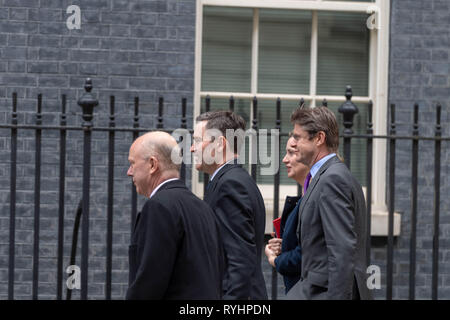 Londres Mars 14t2019, Chris Grayling MP, PC, secrétaire aux Transports, David Gauke MP PC, Secrétaire de la Justice, Greg Clarke MP PC, secrétaire, Ambre Rudd MP PC du travail et des retraites arrivent à une réunion du Cabinet, au 10 Downing Street, London Crédit : Ian Davidson/Alamy Live News Banque D'Images