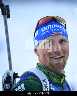 14 mars 2019, la Suède, Stockholm : Biathlon : Championnat du monde, Relais individuel, Mixte. Erik Lesser d'Allemagne avant le départ. Photo : Sven Hoppe/dpa Banque D'Images