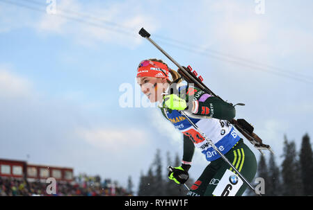 14 mars 2019, la Suède, Stockholm : Biathlon : Championnat du monde, Relais individuel, Mixte. Denise Herrmann de Allemagne quitte la plage de prise de vue. Photo : Sven Hoppe/dpa Banque D'Images