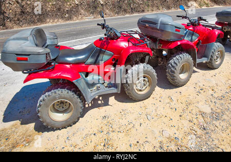 Off-road ATV Tours et aventures dans Puerto Vallarta qui offrent une vue pittoresque sur l'océan et de magnifiques paysages nature Banque D'Images