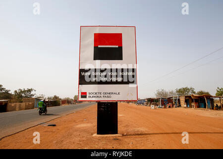 Banque française billboard à Ouagadougou, Burkina Faso Banque D'Images