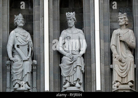 La Cathédrale de Nidaros. Avant de l'Ouest. Trondheim. La Norvège. Banque D'Images