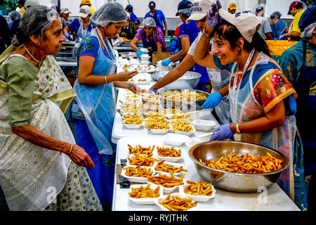 Cuisine à Janmashtami fête hindoue, Watford, Royaume-Uni Banque D'Images