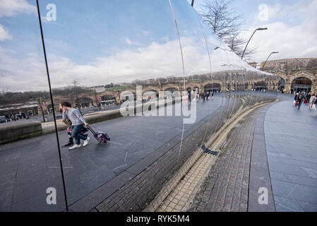 La gare de Sheffield dispose de l'eau Banque D'Images