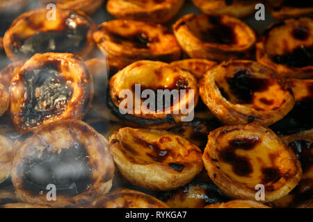 Pastei de Nata de Belém, spécialité de Lisbonne, Portugal Banque D'Images