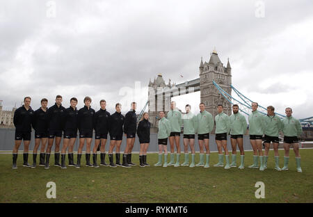 La Oxford University Boat Club (à gauche) (de gauche à droite) Achim Harzheim, Ben Landis, Patrick Sullivan, Benoît Aldous, Tobias Schroder, Felix Drinkall, Charlie Pearson, Augustin Wambersie, Anna Carbery et la Cambridge University Boat Club (De gauche à droite) Matthew Holland, Natan Wegrzycki-Szymczyk, Freddie Davidson, Sam Hookway, Callum Sullivan, Dara Alizadeh, Mme Bitler Grant, James Cracknell et Dave Bell durant la Boat Race annonce l'équipage et peser dans à l'Hôtel de ville de Londres. Banque D'Images