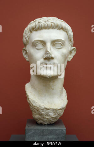 Copenhague. Le Danemark. Buste de Germanicus, père de Caligula, Ny Carlsberg Glyptotek. Julius Caesar Germanicus (15 BC - AD 19) gène Militaire Banque D'Images