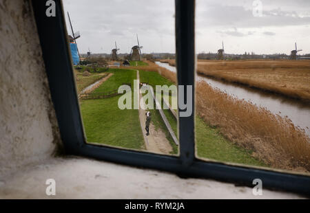 Intérieur du moulin maison - Hollande du Sud - groupe de 19 moulins à vent monumental - Molens de Kinderdijk Pays-Bas Banque D'Images