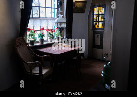 Intérieur du moulin maison - Hollande du Sud - groupe de 19 moulins à vent monumental - Molens de Kinderdijk Banque D'Images