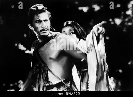 MIFUNE,KYO, RASHOMON DANS LES BOIS, 1950 Banque D'Images