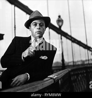 HERBERT LOM, NUIT ET LA VILLE, 1950 Banque D'Images