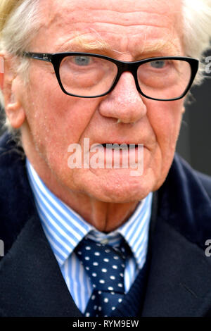 Michael Heseltine / Baron Heseltine (ancien député conservateur et vice-PM) sur College Green, Westminster, Mars 2019 Banque D'Images