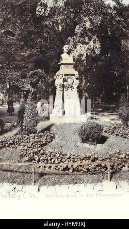 Des esplanades, buste de Abraham Gottlob Werner, Freiberg (Saxe), 1905, Landkreis Mittelsachsen, Freiberg, Wernerdenkmal in den Promenaden, Allemagne Banque D'Images