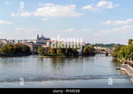 Pont de la Légion et du château de Prague - Prague Banque D'Images
