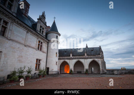 Amboise, France - le 6 novembre 2016 : Amboise château de nuit, Indre-et-Loire Vallée de la Loire, France Banque D'Images