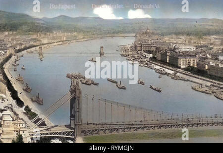 Vue depuis la colline de Gellért, images historiques du pont Elisabeth, Budapest, 1908, Stadt und Donau mit Schiffen, Hongrie Banque D'Images