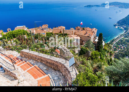 D'Azur. Le village médiéval d'Eze. Banque D'Images