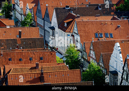 Celle: Maisons à colombages le long de la Stechbahn dans la vieille ville, vue du clocher de l'église St. Marien, Lüneburg Heath, Basse-Saxe, Allemagne Banque D'Images