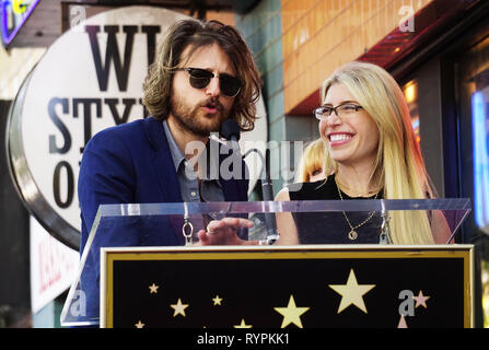 Los Angeles, USA. 14Th Mar, 2019. Alvin et les Chipmunks Hollywood Star 009 Janice Karman, Ross Bagdasarian, Michael Bagdasarian et Vanessa Bagdasarian célébrer Alvin & les chipmunks' 60e anniversaire avec une étoile sur le Hollywood Walk of Fame Le 14 mars 2019 à Hollywood, Californie Crédit : Tsuni/USA/Alamy Live News Banque D'Images