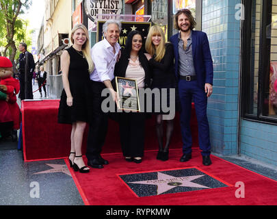 Los Angeles, USA. 14Th Mar, 2019. Alvin et les Chipmunks Hollywood Star 017 Janice Karman, Ross Bagdasarian, Michael Bagdasarian et Vanessa Bagdasarian célébrer Alvin & les chipmunks' 60e anniversaire avec une étoile sur le Hollywood Walk of Fame Le 14 mars 2019 à Hollywood, Californie Crédit : Tsuni/USA/Alamy Live News Banque D'Images