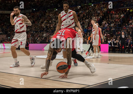 Milan, Italie. 14Th Mar, 2019. Georgios Printezis, # 15 de l'Olympiakos Le Pirée lors de la Turkish Airlines EuroLeague 2018/2019 Saison régulière 26 Ronde match entre l'AX Armani Exchange Olimpia Milan et l'Olympiakos Le Pirée à Mediolanum Forum de Milan. Score final : 66 - 57 Olimpia Milan Olympiakos Le Pirée Crédit : Stefanos Kyriazis/Alamy Live News Banque D'Images