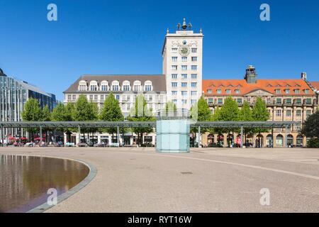 À l'Augustusplatz Leipzig, Krochhochhaus, Saxe, Allemagne Banque D'Images